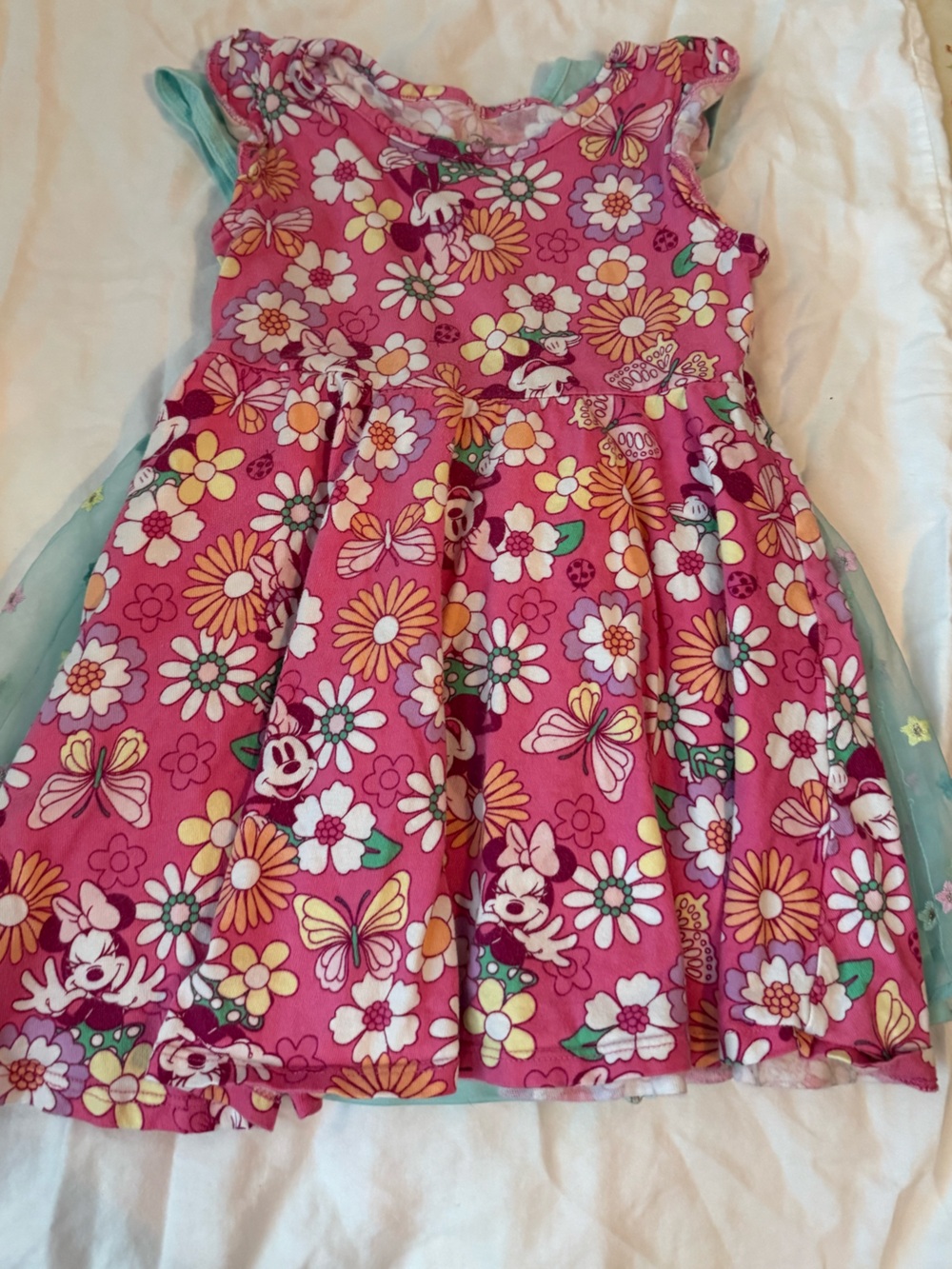 2 Minnie Mouse dresses from kohls for 2T/3T